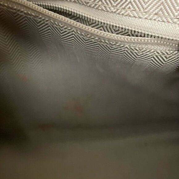 White Faux Leather Handbag w/ Bamboo Double Handles Free Standing Footed - Picture 11 of 11